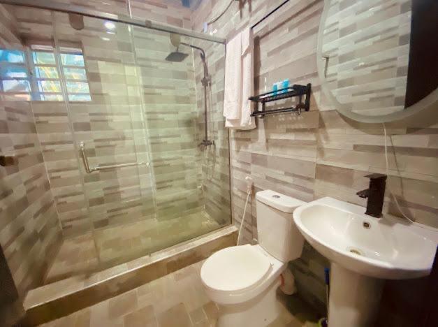 West Wing Hotel Lagos Extérieur photo