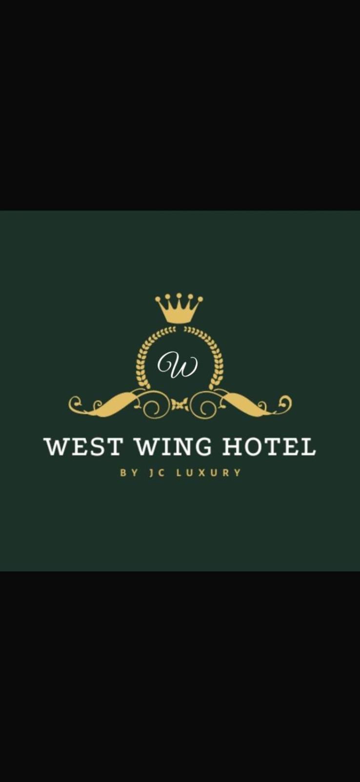 West Wing Hotel Lagos Extérieur photo